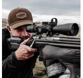 Luneta celownicza Leupold Mark 4HD 2.5-10x42 30mm M1C3 FFP PR1-MOA Luneta celownicza Leupold Mark 4HD 2.5-10x42 30mm M1C3 FFP PR1-MOA