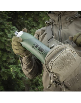Miękka butelka M-Tac na wodę 600 ml - praktyczny gadżet pod namiotem