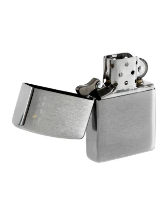 Zapalniczka Zippo srebrna - elegancka i wyjątkowa