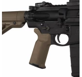 Chwyt pistoletowy Magpul MOE-K2+ do AR-15 / M4 FDE Chwyt pistoletowy Magpul MOE-K2+ do AR-15 / M4 FDE