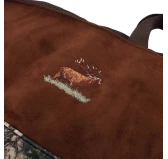 Pokrowiec Forsport na broń LPZKAM K02 1,12m, kamuflaż leśny/zamsz brązowy haft jeleń ryczy w trawie