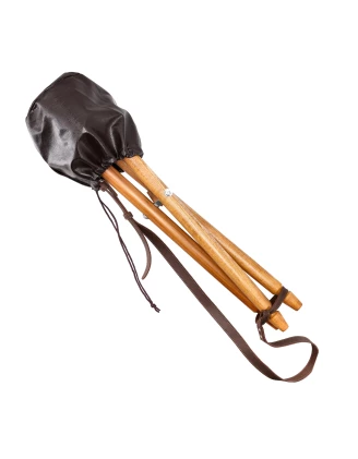 Krzesło Acropolis z siedziskiem z naturalnego futra bobra