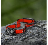 Latarka czołowa Fenix HP12R-T czerwona