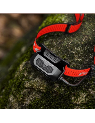 Latarka czołowa Fenix HP12R-T czerwona