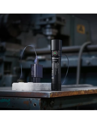 Latarka LED Fenix WF30RE (2025)