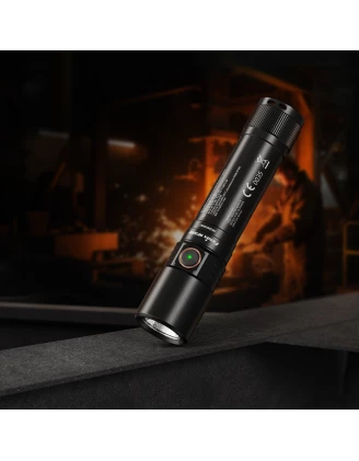 Latarka LED Fenix WF30RE (2025)