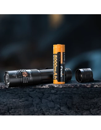 Latarka taktyczna LED Fenix PD36R ACE