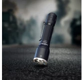 Latarka taktyczna LED Fenix TK17
