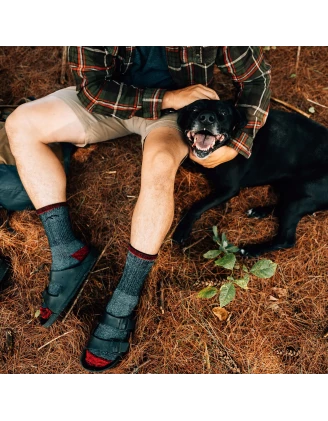 Skarpety Męskie Darn Tough Mountaineering Smoke - Ciepło i Trwałość