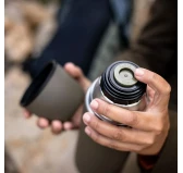 Termos Esbit Vacuum Flask 0,5 L - oliwkowy Termos Esbit Vacuum Flask 0,5 L - oliwkowy