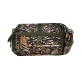 Raportówka myśliwska Forsport z siedziskiem - leśny kamuflaż, haft jeleń ryczy w trawie Raportówka myśliwska Forsport z siedziskiem - leśny kamuflaż, haft jeleń ryczy w trawie