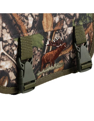 Raportówka myśliwska Forsport z siedziskiem - leśny kamuflaż, haft jeleń ryczy w trawie