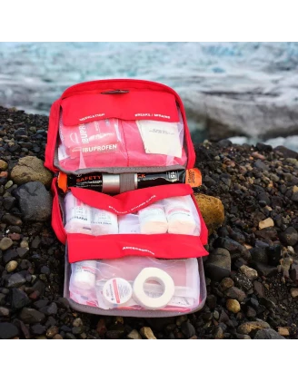 Lifesystems Mountain First Aid Kit | Apteczka Turystyczna imag24.pl