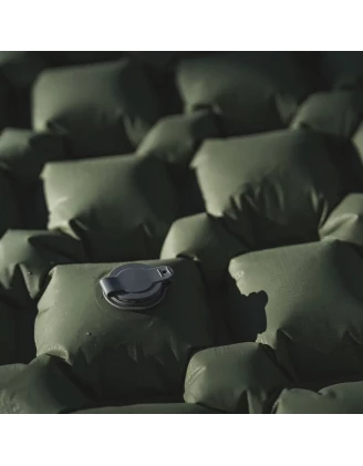 Materac turystyczny Easy Camp Golden Eagle Regular zielony – lekki, kompaktowy, wygodny na biwak i trekking