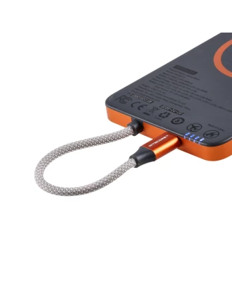 Nitecore Pocket 5 Alloy Orange – Power Bank 5000 mAh z MagSafe | imag24.pl