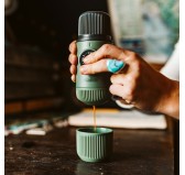 Podróżny ekspres Wacaco Nanopresso Moss Green z etui Podróżny ekspres Wacaco Nanopresso Moss Green z etui